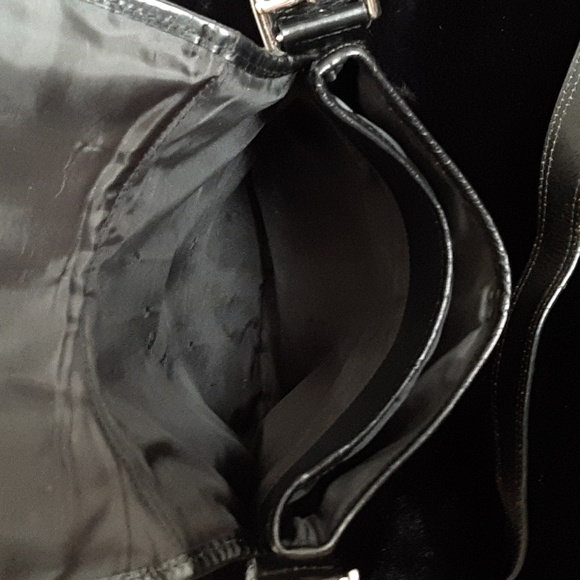 2/$50 DANIERE Genuine Leather Crossover Bag - Picture 16 of 16